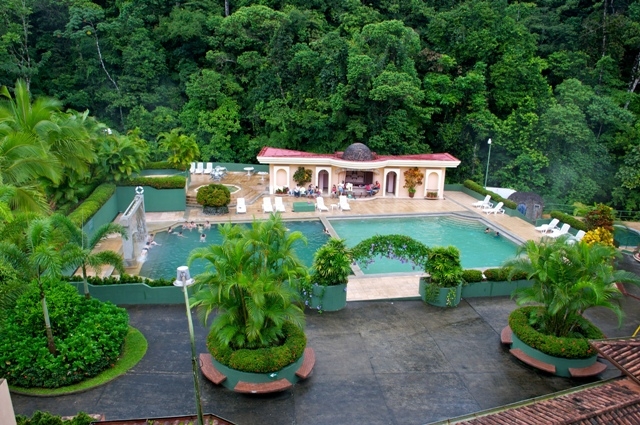 Poolhouse Tyr's resort in Costa Rica